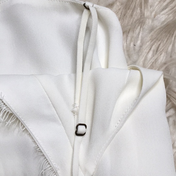 Socialite Ivory color lace detail Camisole Sz Med. - Picture 5 of 8